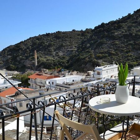 Argyro Studios And Apartments Agia Galini Exteriör bild