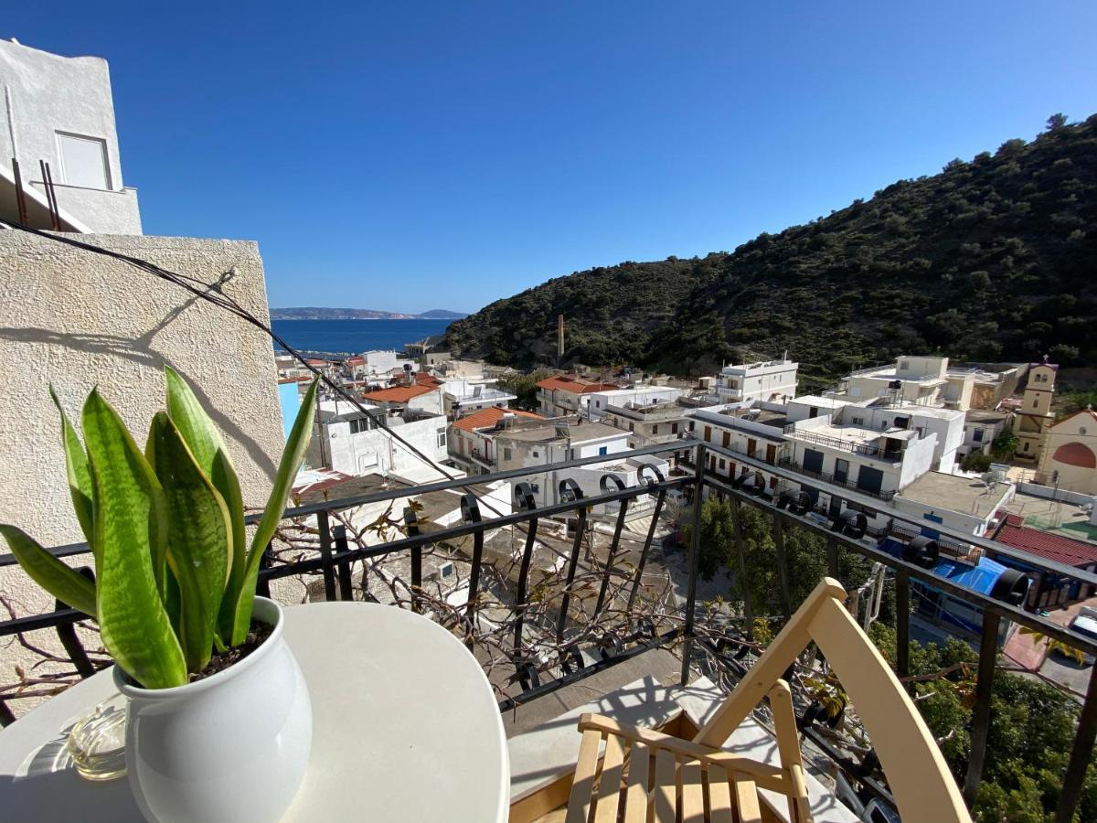 Argyro Studios And Apartments Agia Galini Exteriör bild
